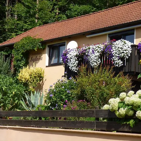 Tatil Evi Sylvia Beim Waldrand
